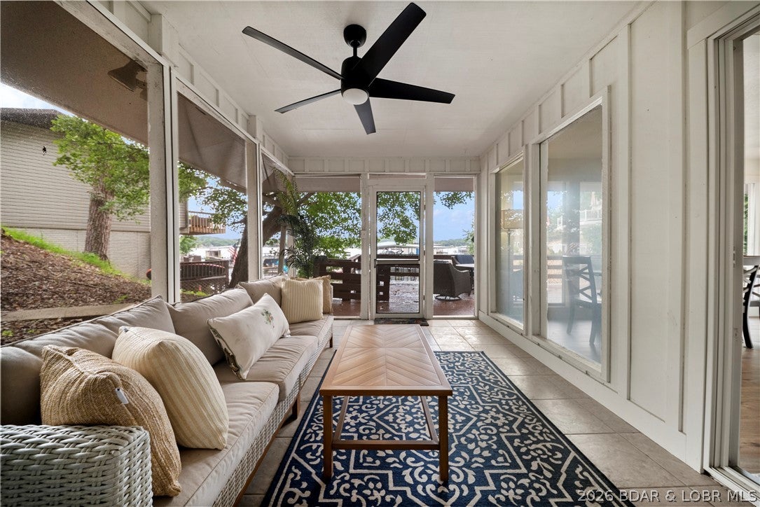 Lucky Strike - Residential