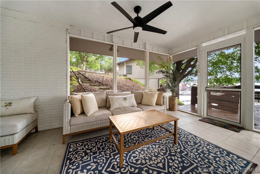 Lucky Strike - Residential