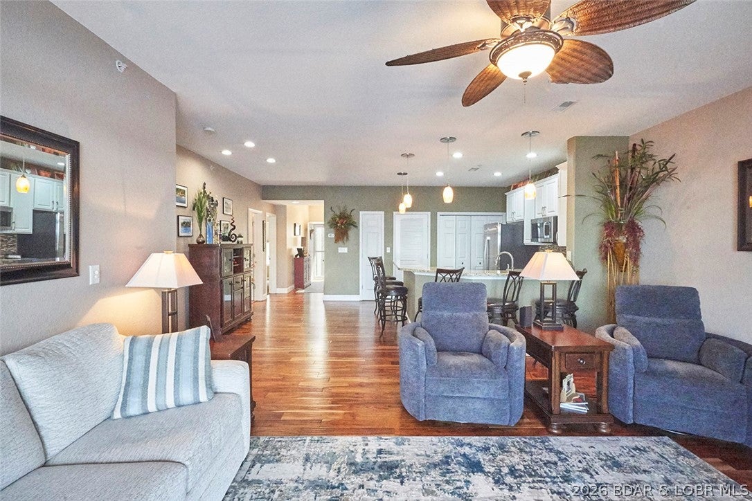 Stoneledge Condominium - Residential