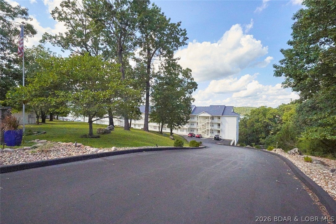 Stoneledge Condominium - Residential