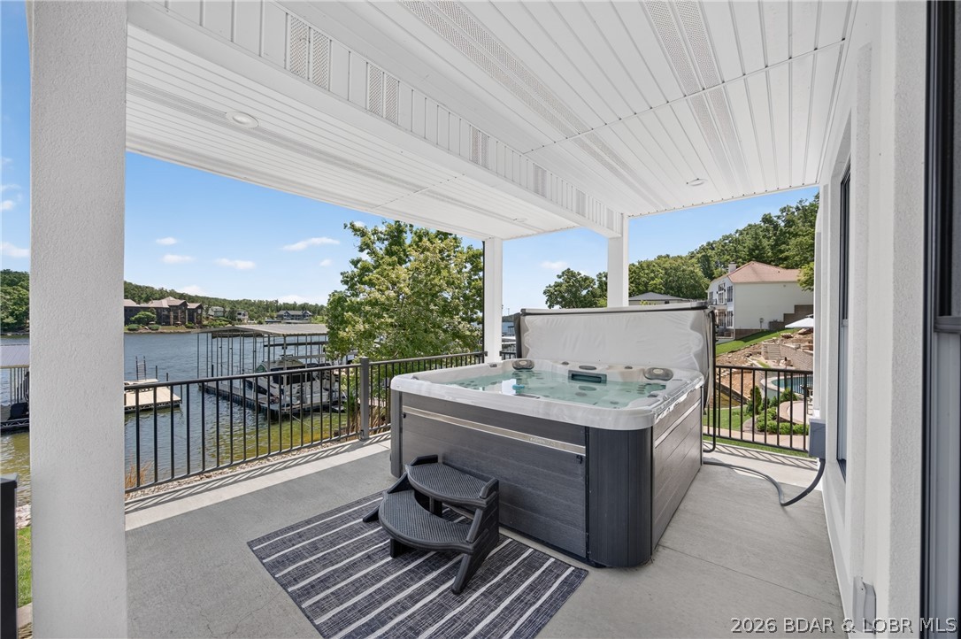 Forestridge Village At Shawnee - Residential