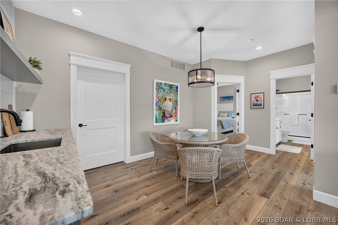 Forestridge Village At Shawnee - Residential