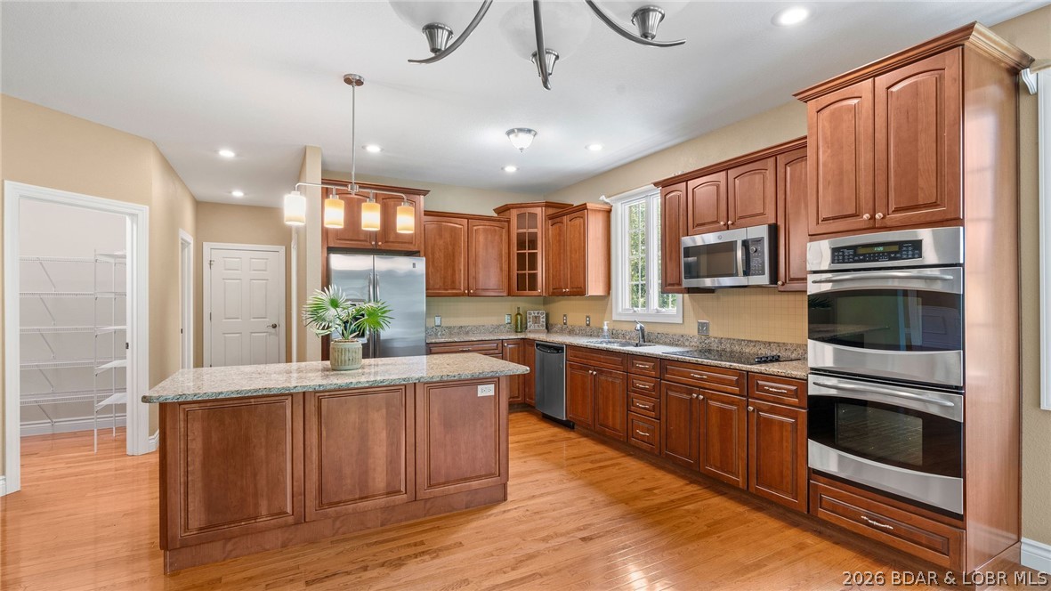Oak Creek - Residential