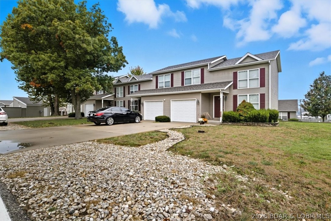 Explore this beautiful 2-bedroom, 1.5-bath townhouse located in the tranquil and well-maintained Timberlane Estates subdivision. This residence offers the perfect blend of comfort and convenience in a highly sought-after neighborhood. As you enter, you'll be greeted by a spacious layout that includes a bright living area and a functional kitchen that opens to a delightful back patio—ideal for both relaxation and entertaining. Embrace a low-maintenance lifestyle with access to a pet park and a community pool, perfect for enjoying sunny summer days. This well maintained condo is an outstanding opportunity, conveniently situated near shopping, dining, and a variety of amenities, this home is not to be missed!