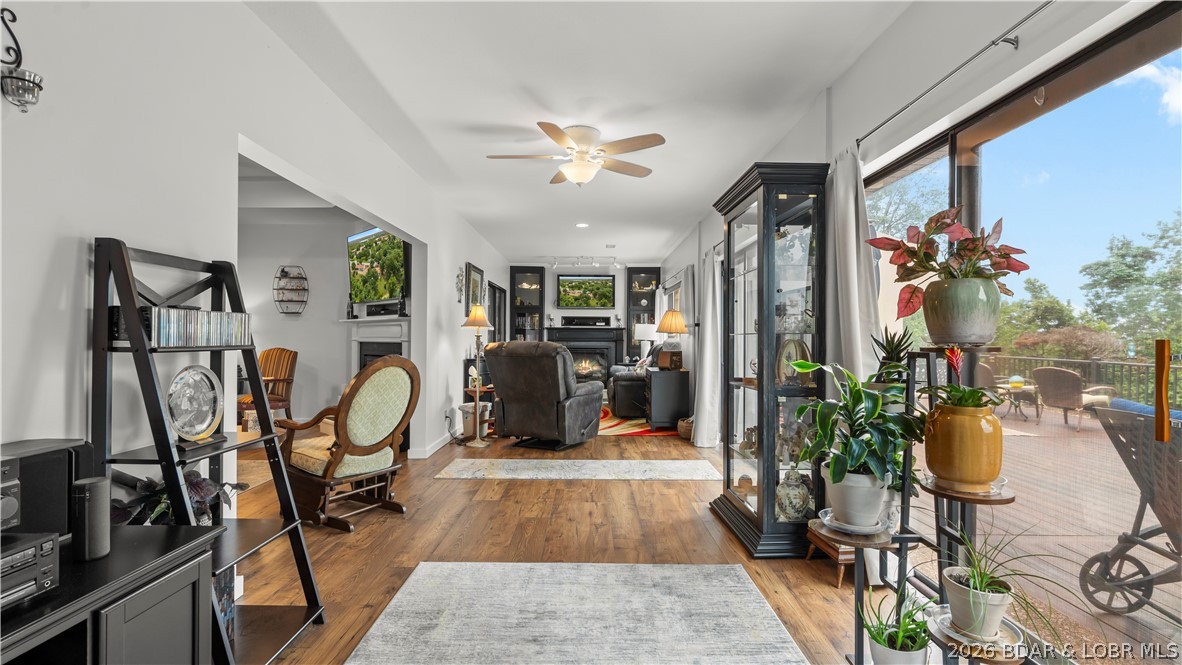 Four Seasons Racqt-Cntry Club - Residential