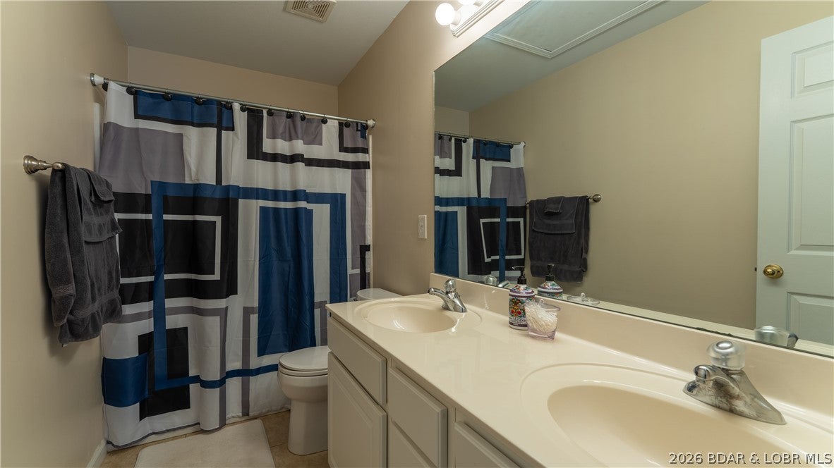 Cedar Heights Condominium - Residential
