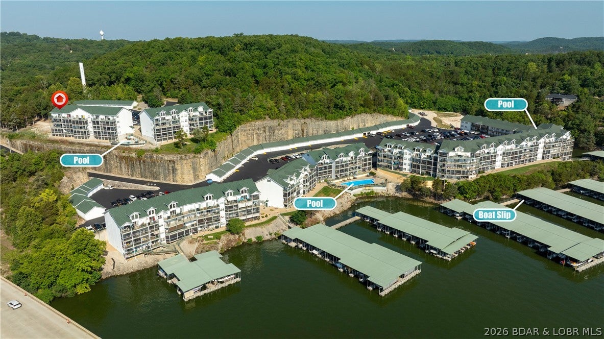 Cedar Heights Condominium - Residential