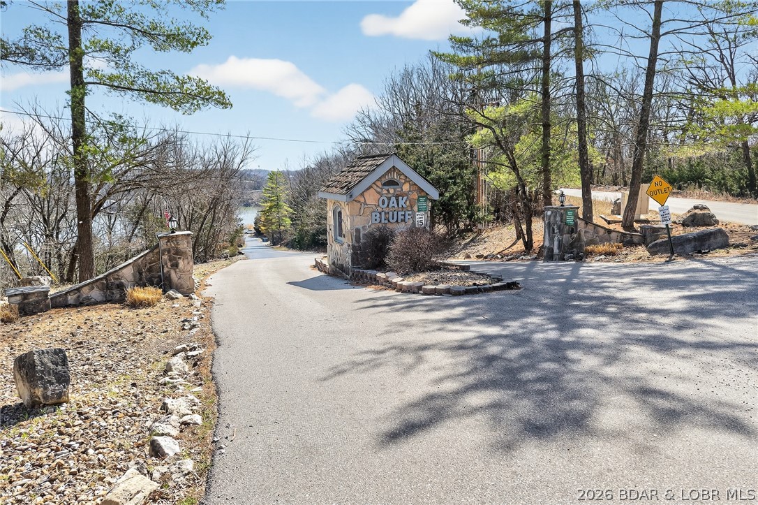 Oak Bluff Condominium - Residential