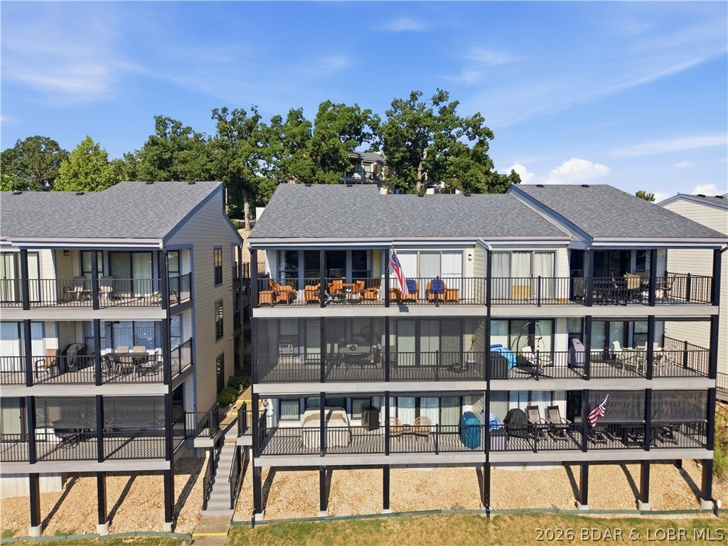 The Willows On The Lake - Residential