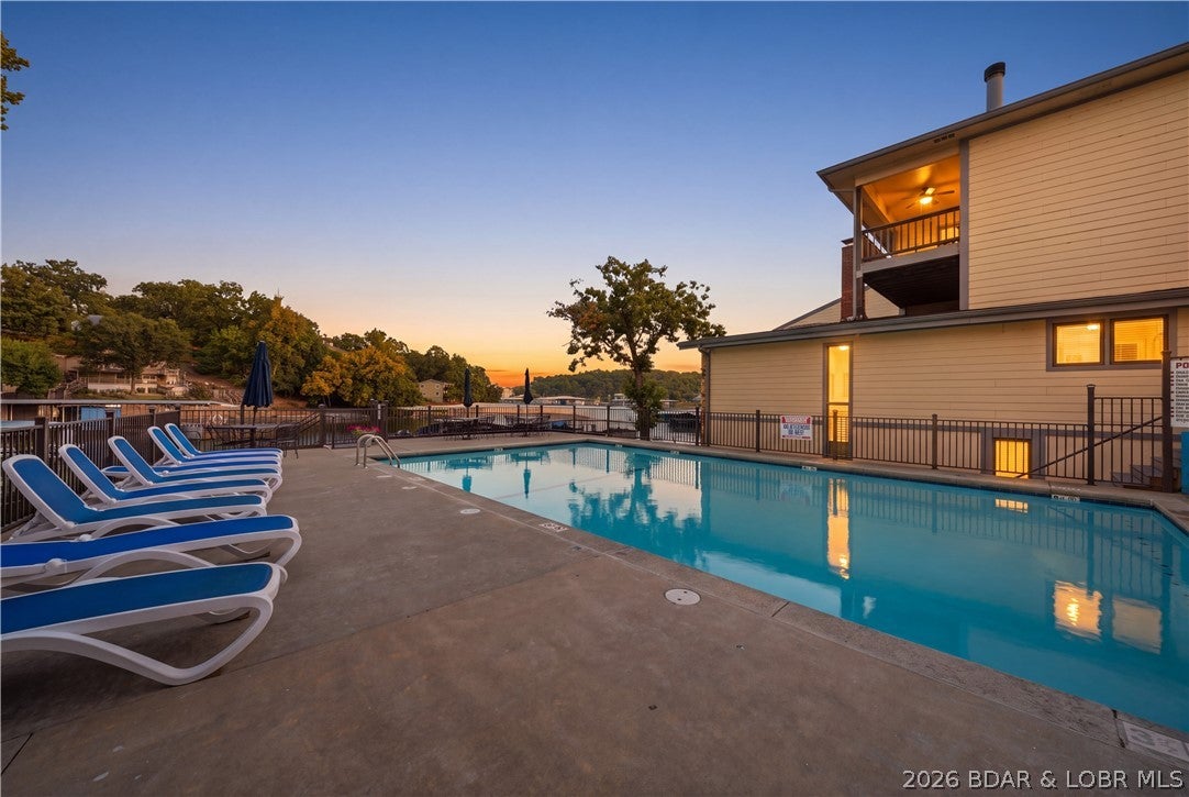 The Willows On The Lake - Residential