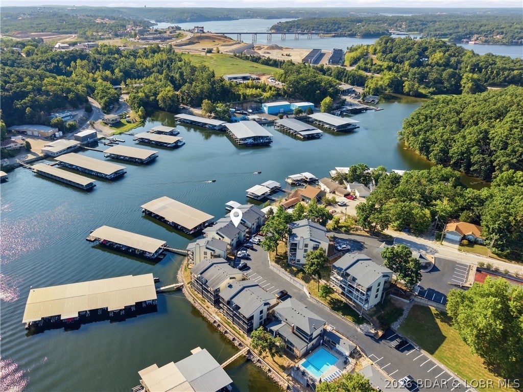 The Willows On The Lake - Residential