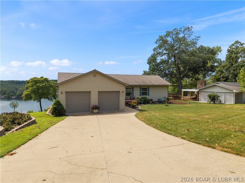 El Tampa Acres - Residential