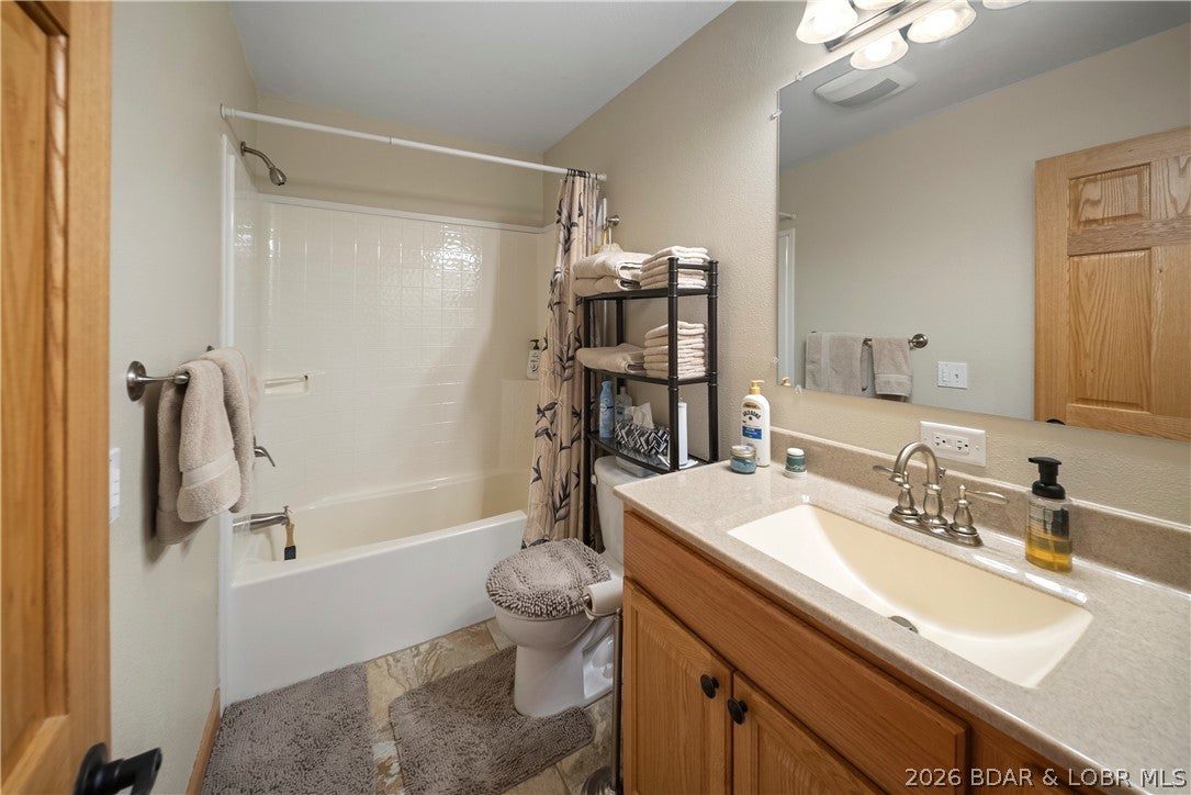 El Tampa Acres - Residential