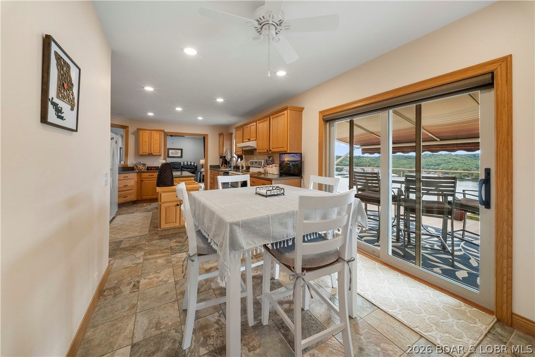El Tampa Acres - Residential