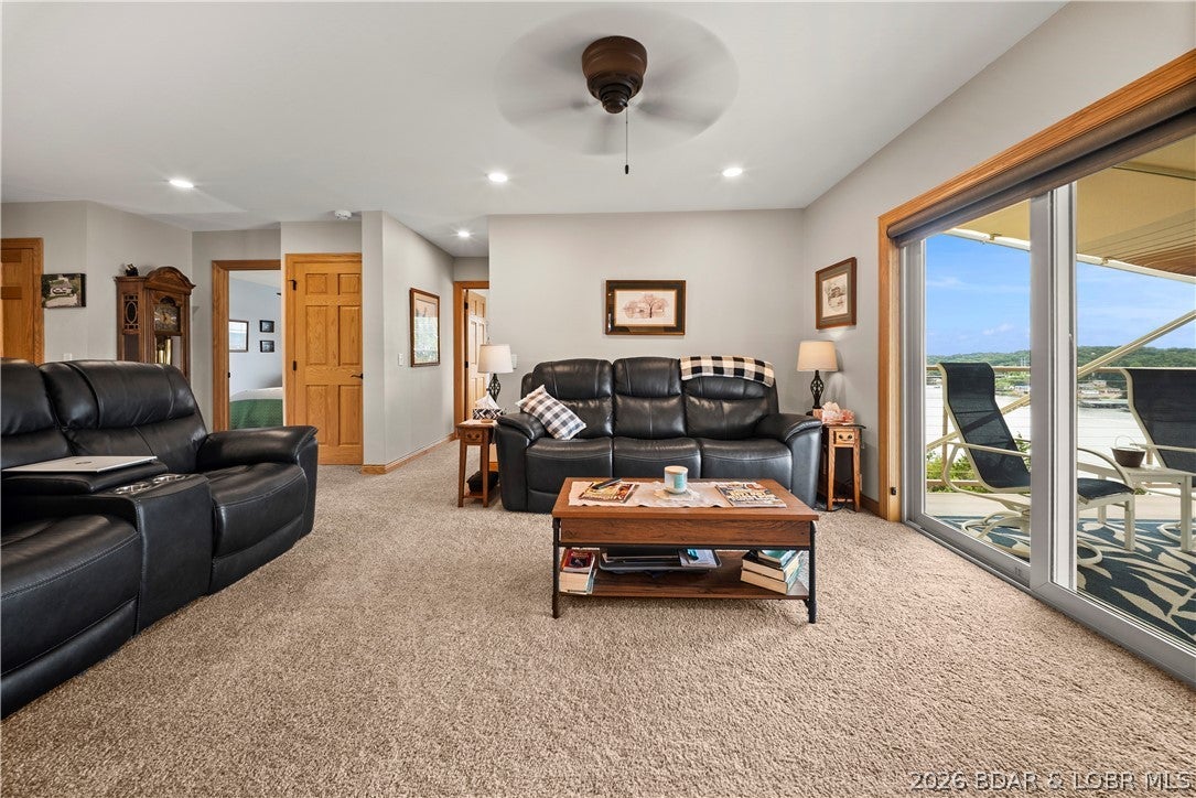 El Tampa Acres - Residential