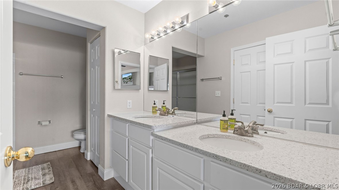 Emerald Bay Condominium - Residential