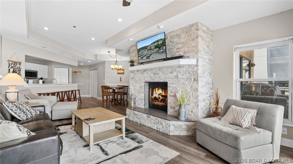 Emerald Bay Condominium - Residential