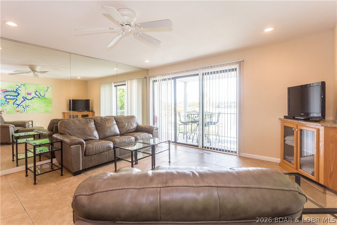 Hawks Nest Lodge Condominium - Residential