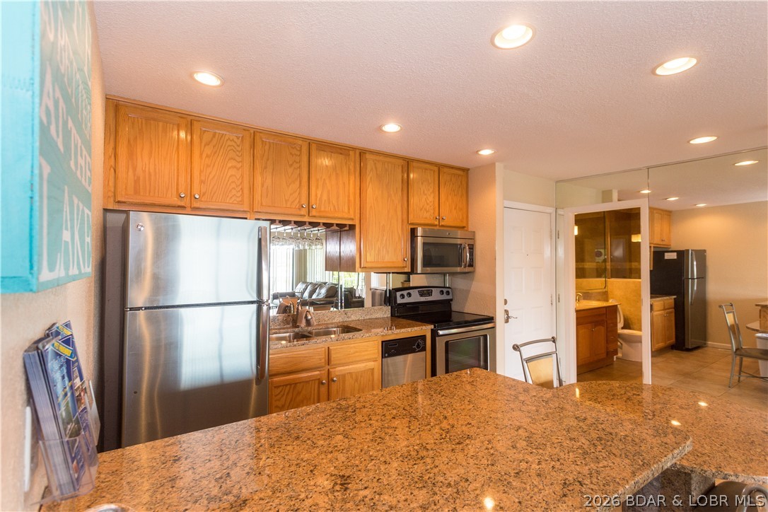 Hawks Nest Lodge Condominium - Residential