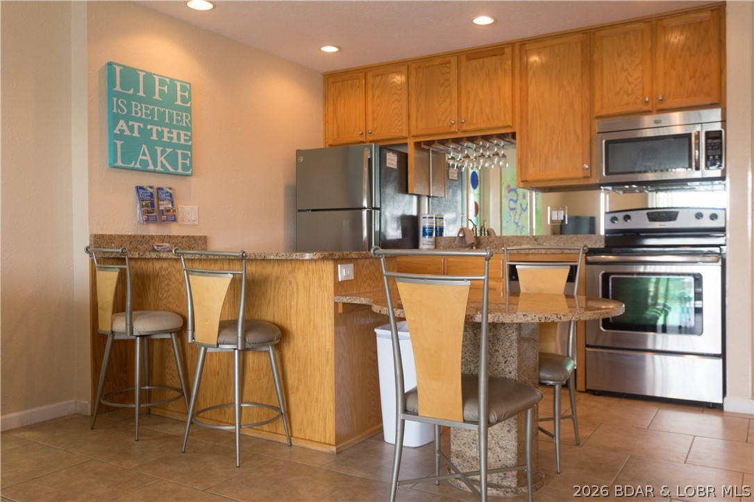 Hawks Nest Lodge Condominium - Residential