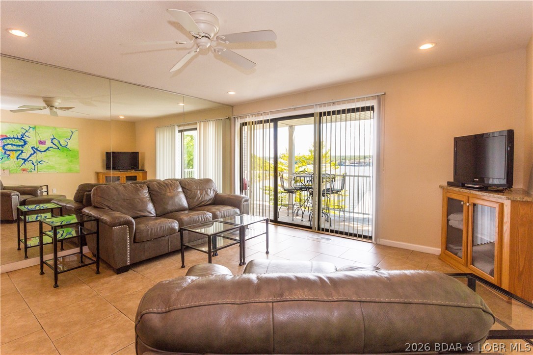 Hawks Nest Lodge Condominium - Residential