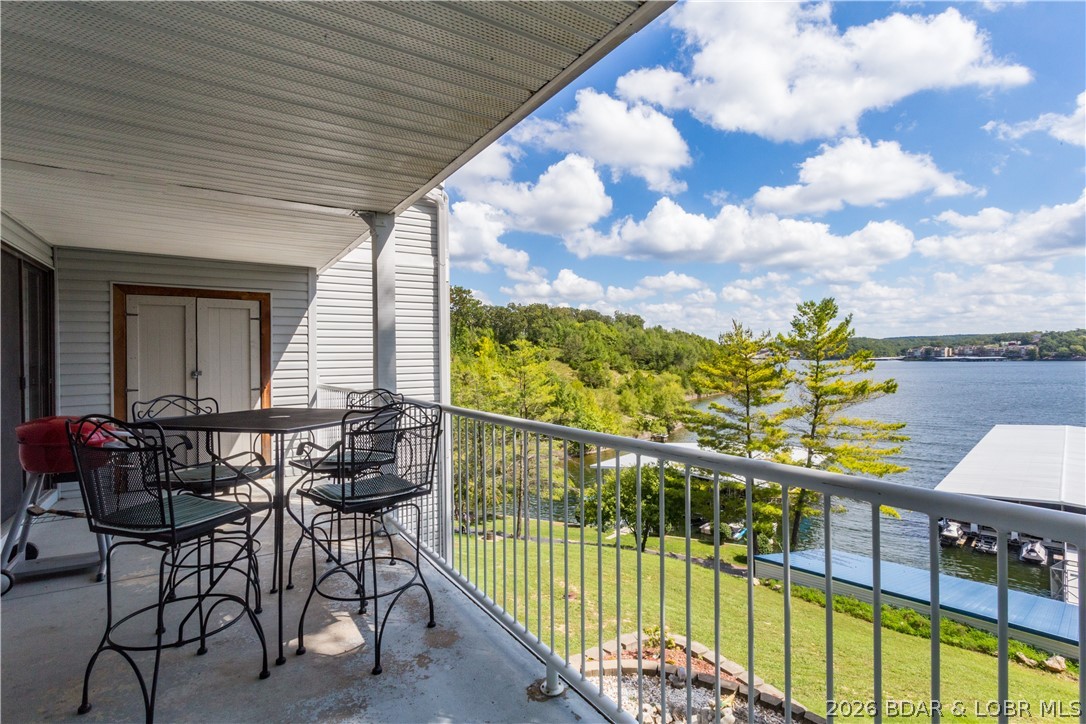 Hawks Nest Lodge Condominium - Residential
