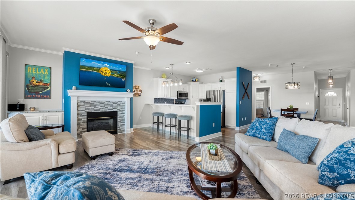 West Palms on the Lake Condo - Residential