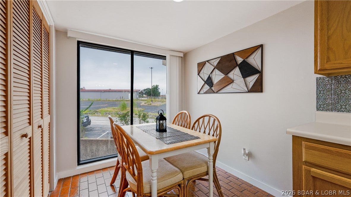 Four Seasons Racqt-Cntry Club - Residential