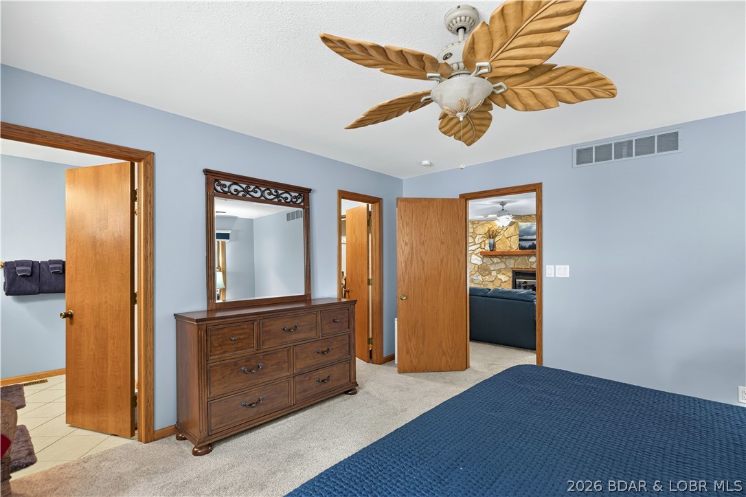 Four Seasons - Residential