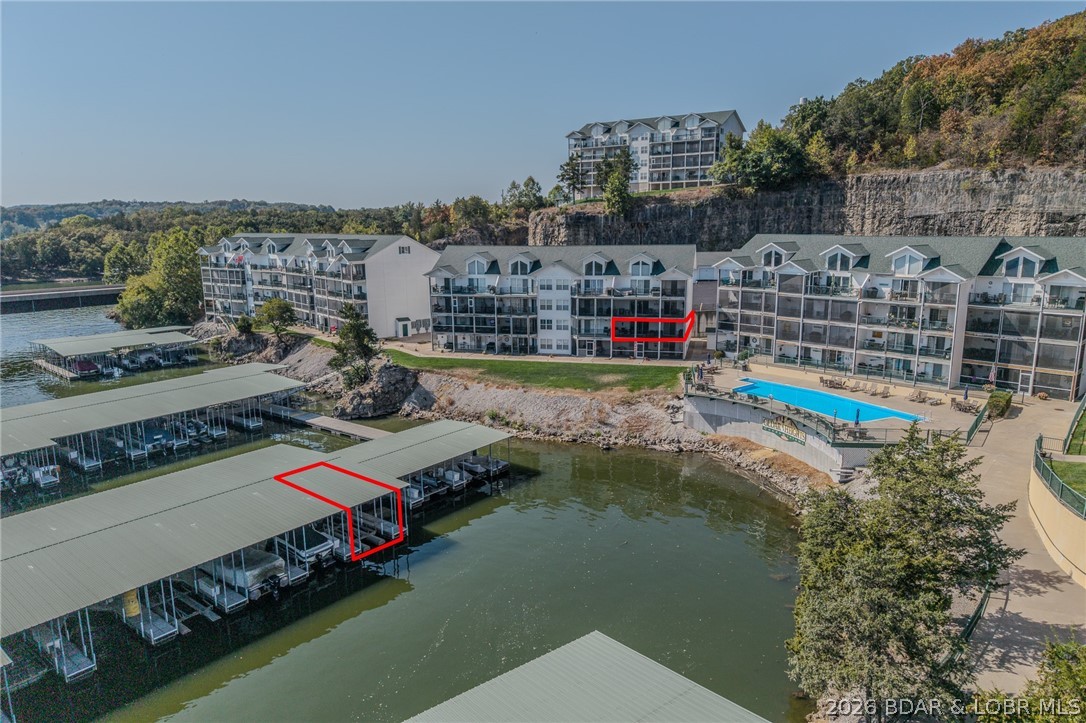 Cedar Heights Condominium - Residential