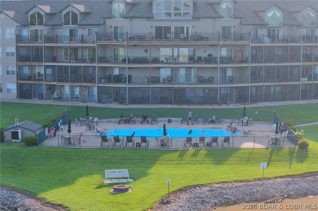 Cedar Glen Condominium - Residential