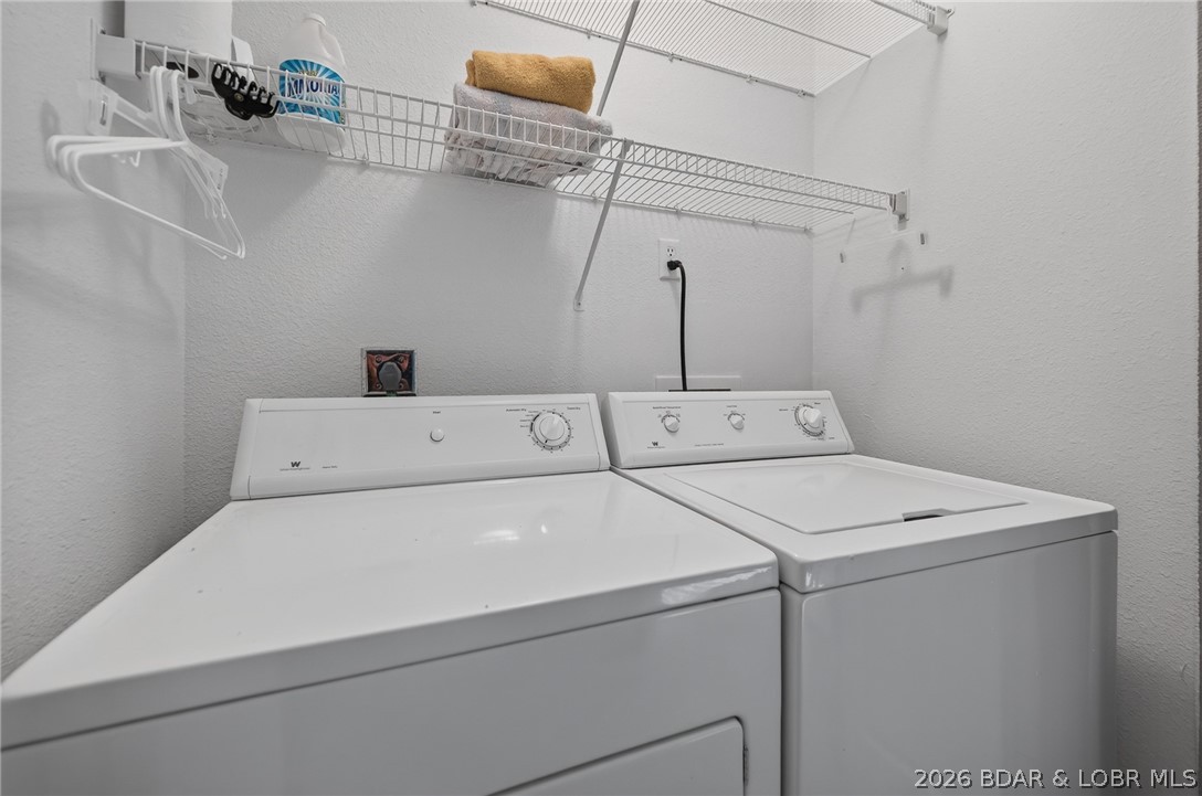 Cedar Glen Condominium - Residential