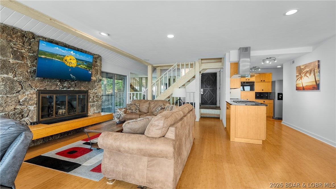 Tan-Tar-A Estates - Residential