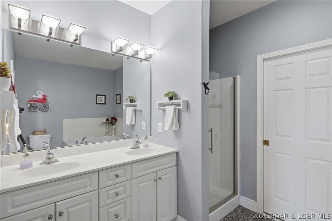 Villas at Grand Glaize - Residential