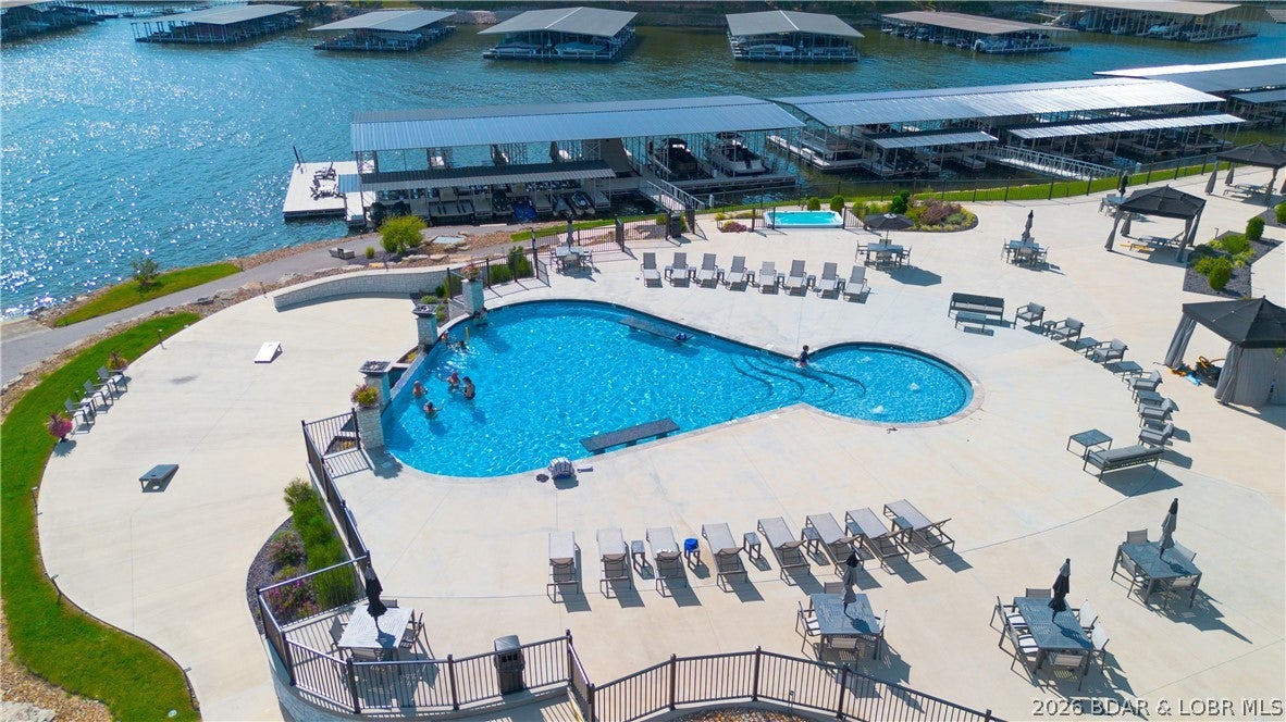 Havens at Village of Four Seasons Condo - Residential
