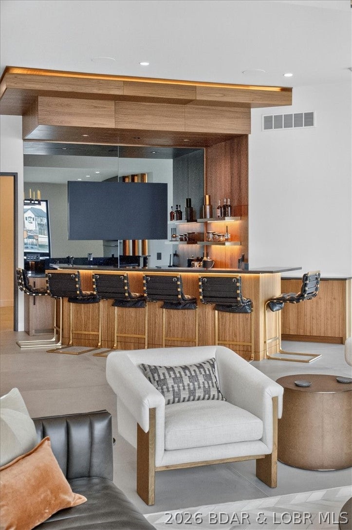 The Pointe @ Broken Arrow - Residential