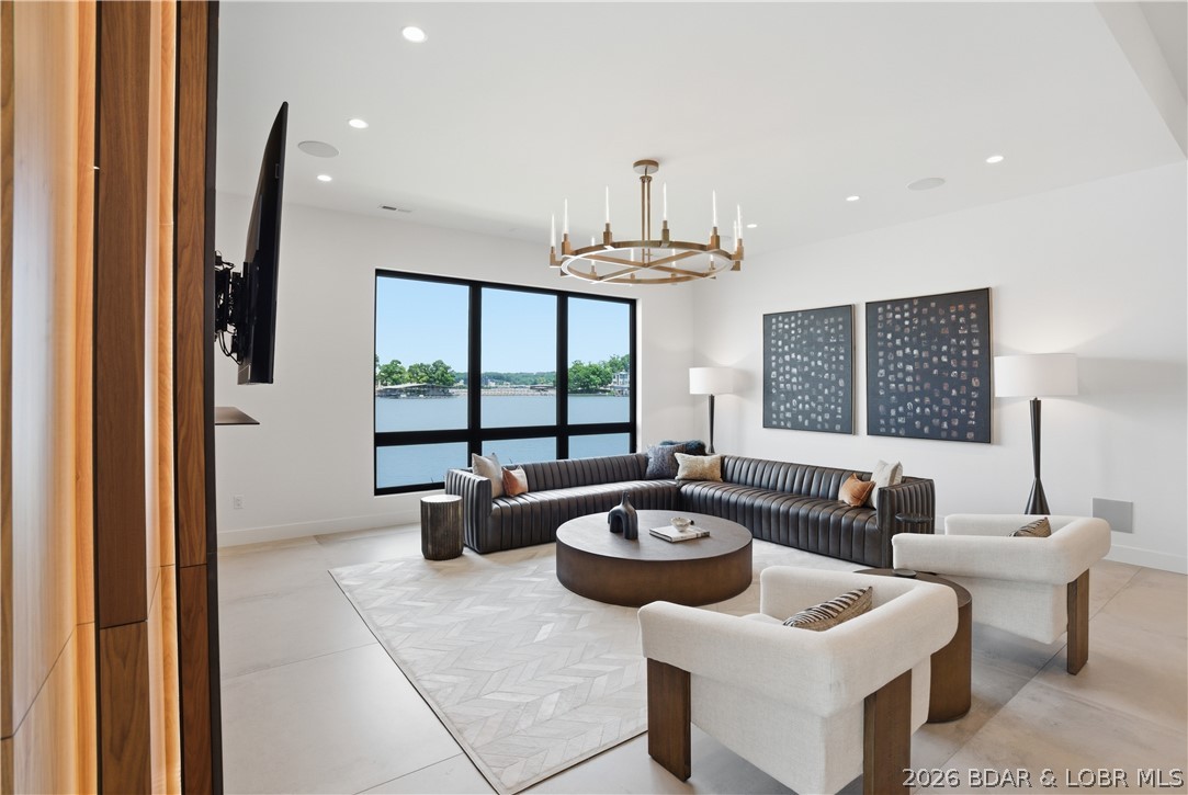 The Pointe @ Broken Arrow - Residential