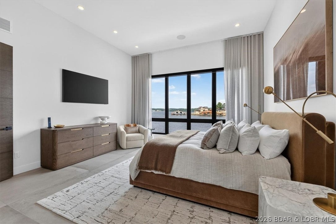 The Pointe @ Broken Arrow - Residential