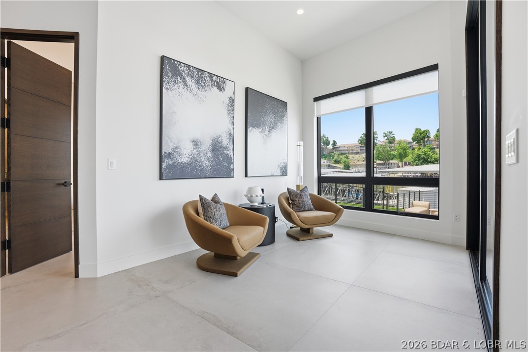 The Pointe @ Broken Arrow - Residential