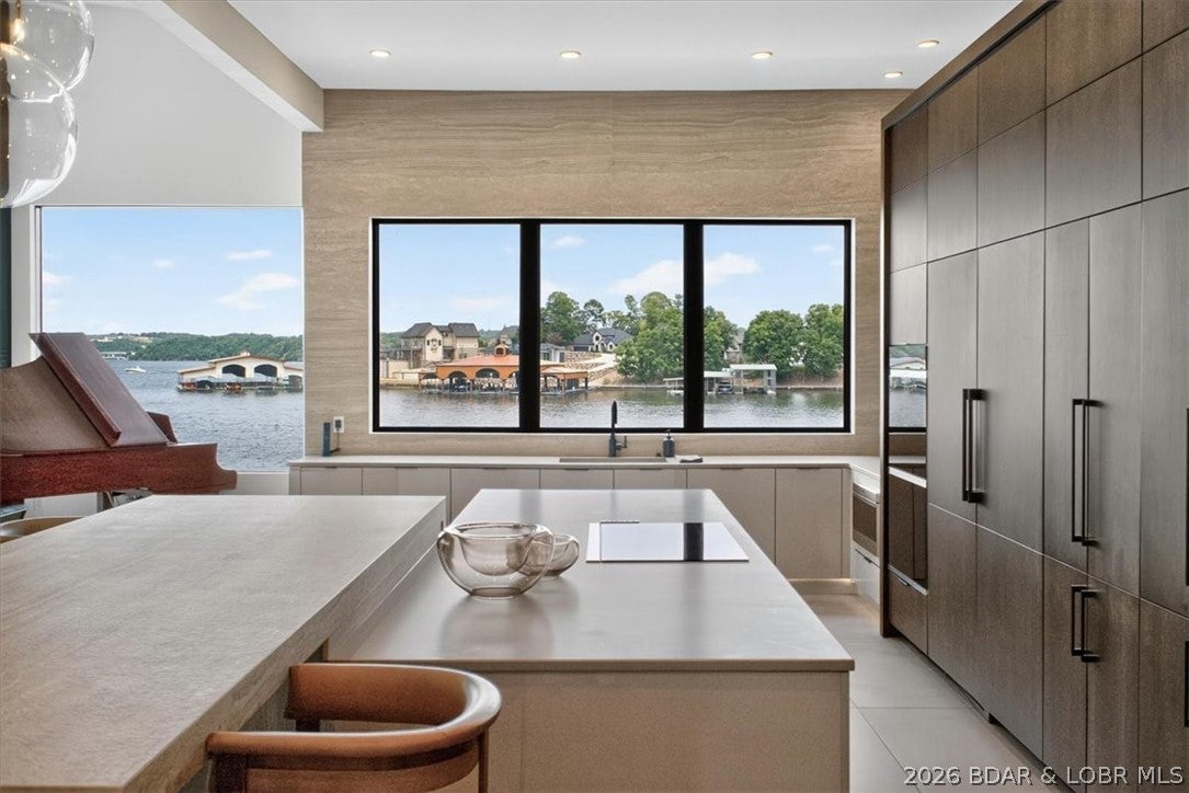 The Pointe @ Broken Arrow - Residential