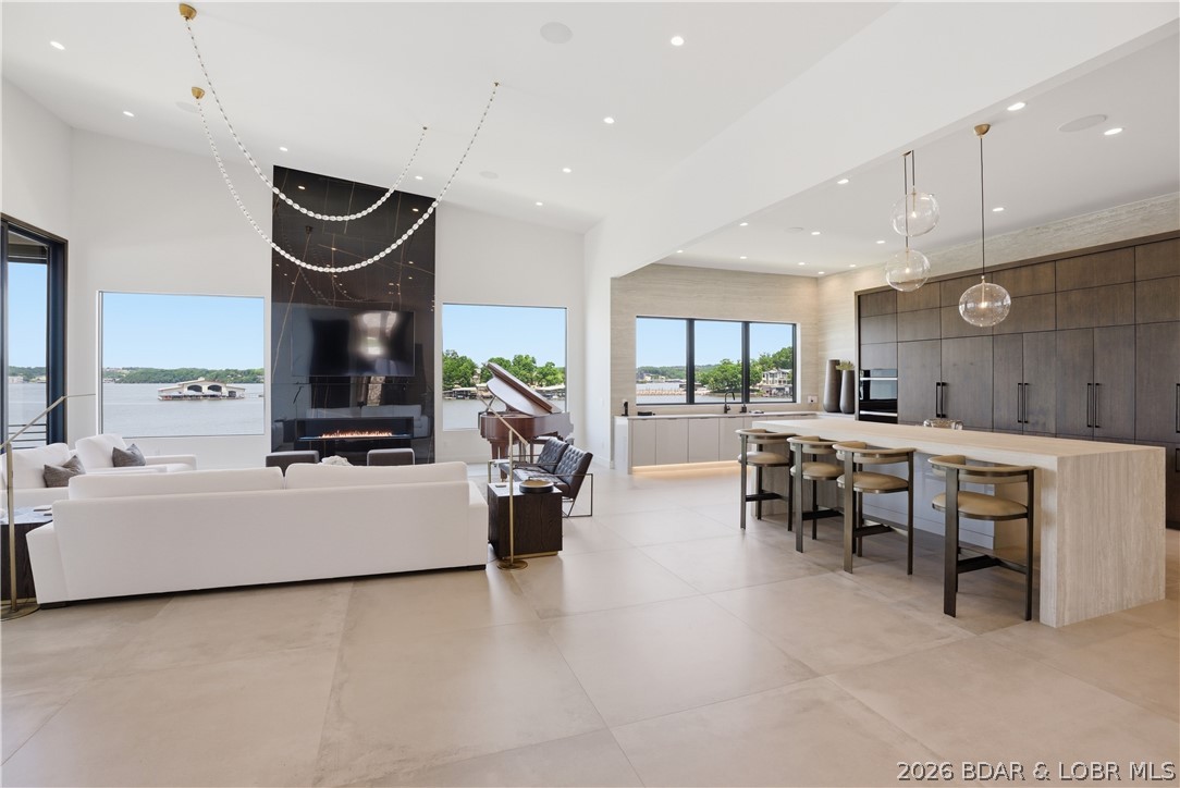 The Pointe @ Broken Arrow - Residential