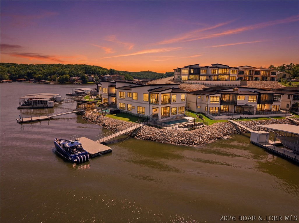 The Pointe @ Broken Arrow - Residential
