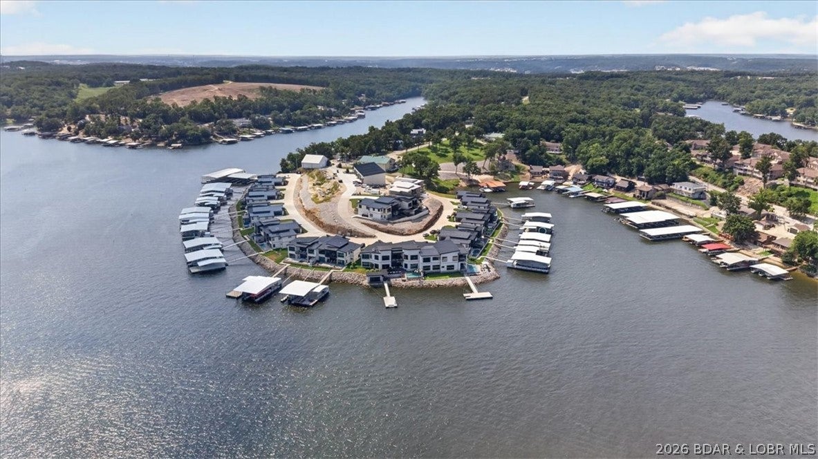 The Pointe @ Broken Arrow - Residential