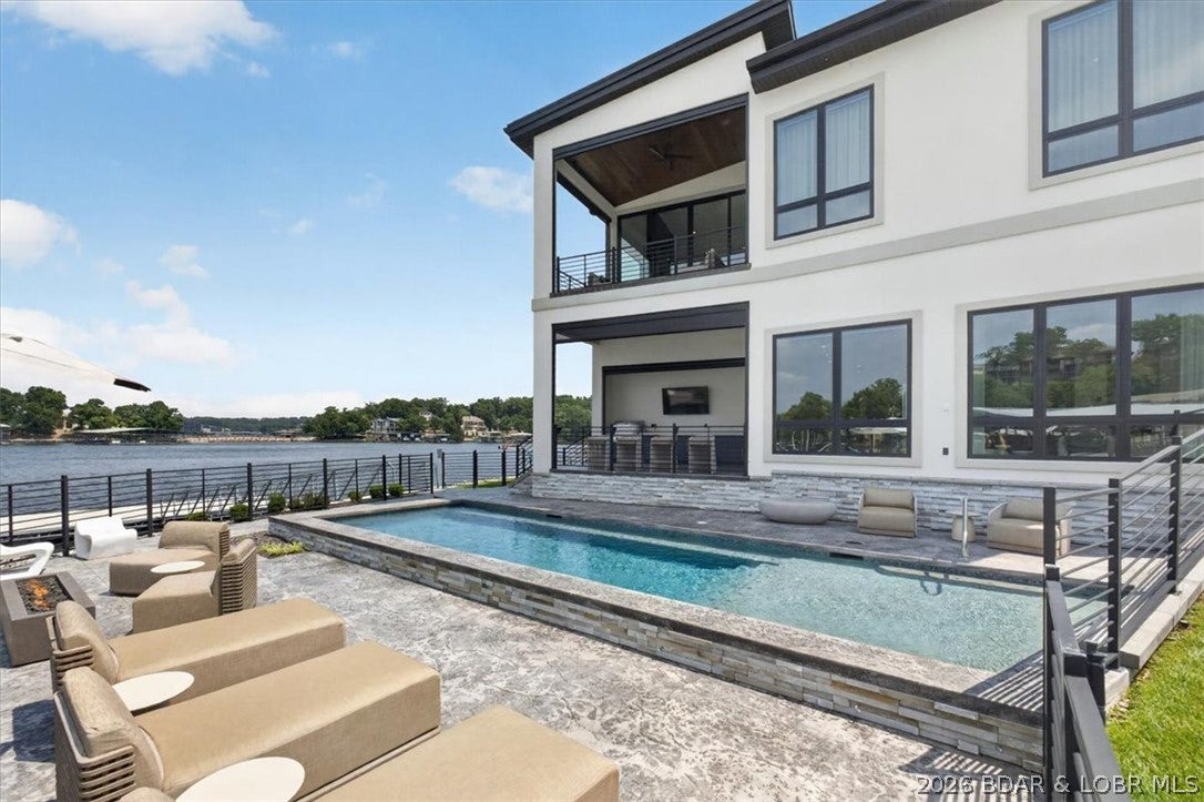 The Pointe @ Broken Arrow - Residential
