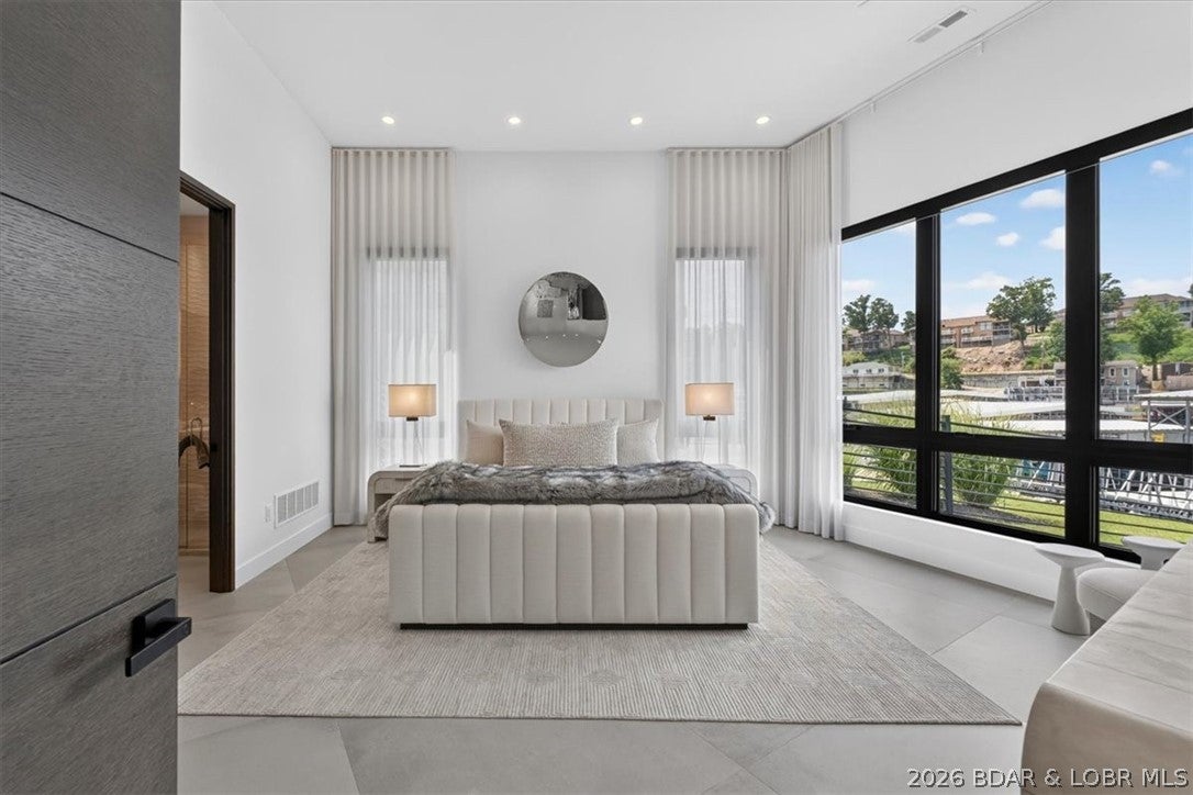The Pointe @ Broken Arrow - Residential