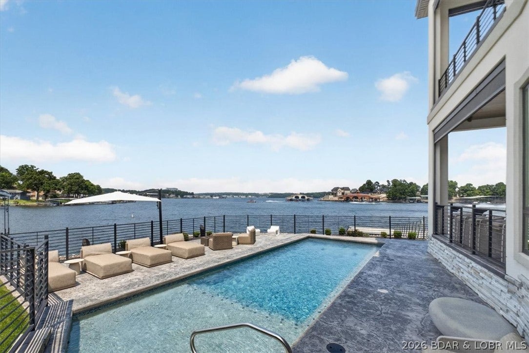 The Pointe @ Broken Arrow - Residential