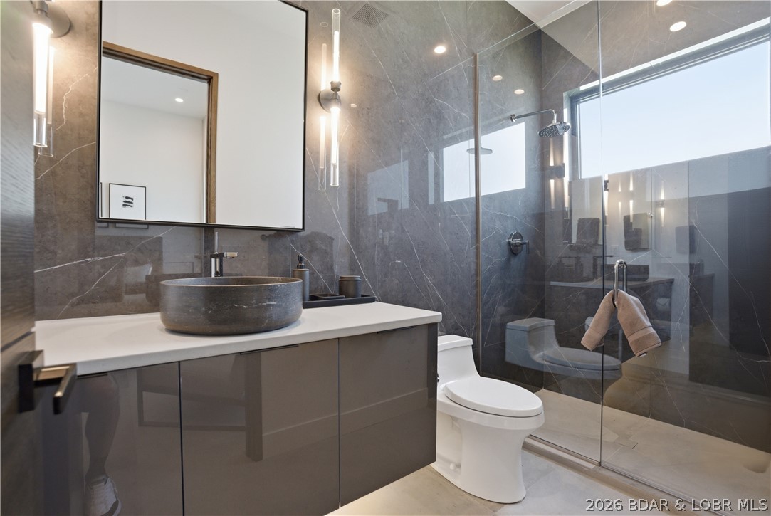 The Pointe @ Broken Arrow - Residential
