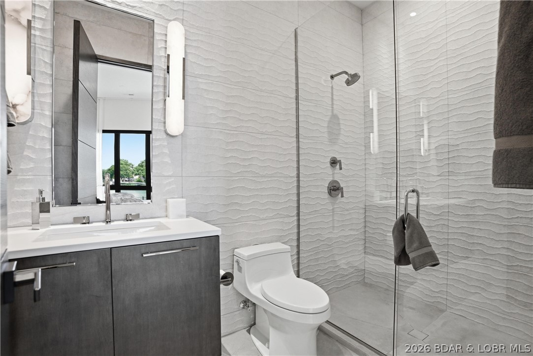 The Pointe @ Broken Arrow - Residential