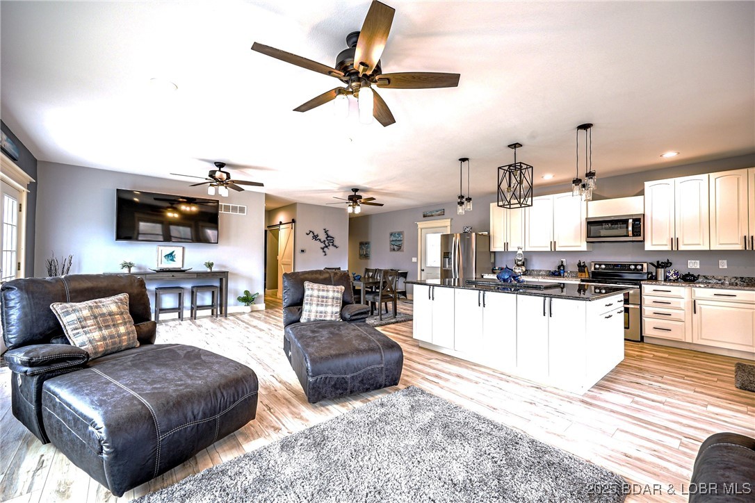 Put N Bay - Residential