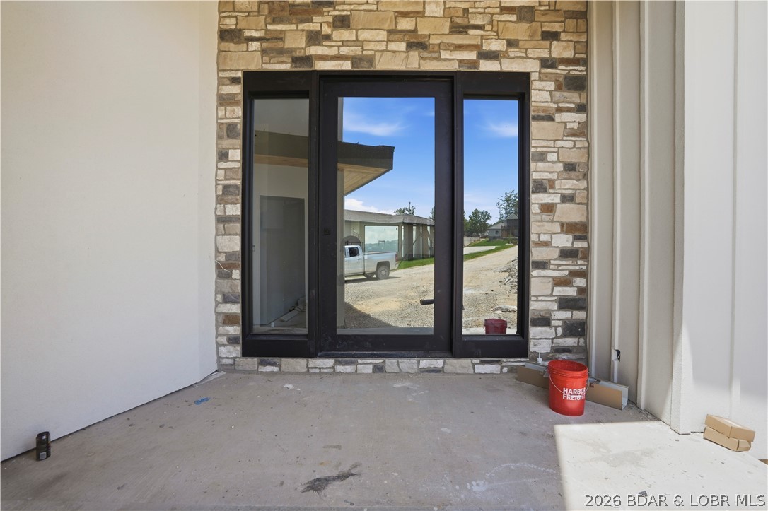 Shooters 21 - Residential